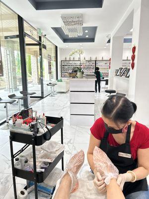 Front area with Helen.