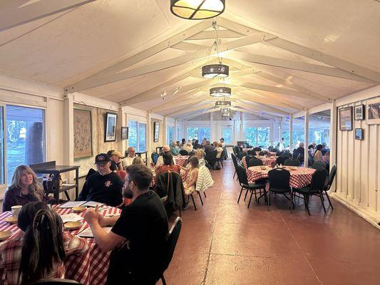 Tuolumne Meadows Lodge