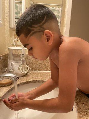 Haircut and design by Diego