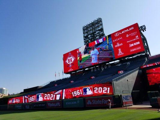 Part of the course goes through the stadium.