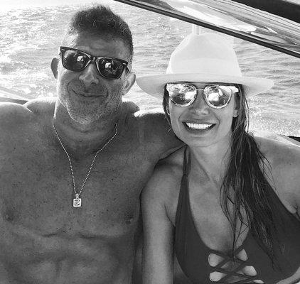 Brooke looking amazing as a 40 year old mother of 2!