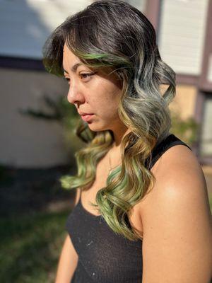 Lunar Blends Color Bar