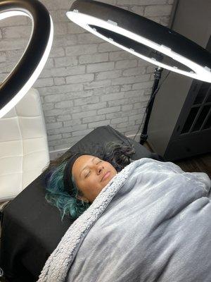 cozy client in salon suite