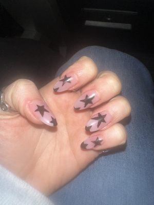 nails