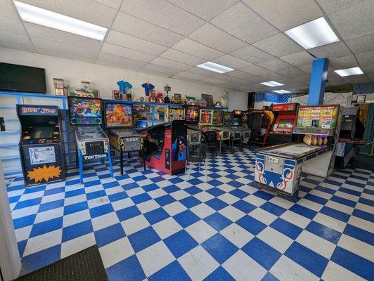 Front arcade area near entrance