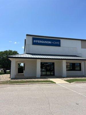 Ferguson Bath, Kitchen & Lighting Gallery