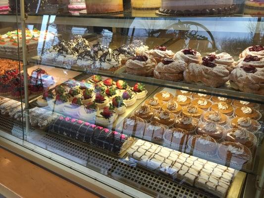 La Cascia's Bakery & Deli