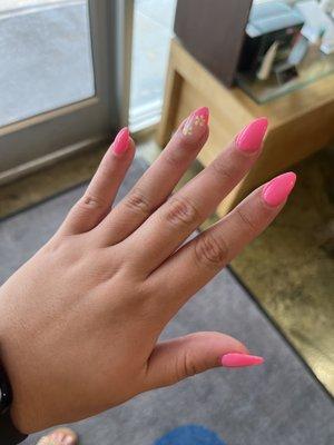 Laura's Nail Salon