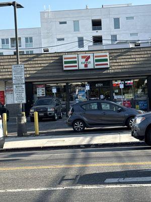 7-Eleven