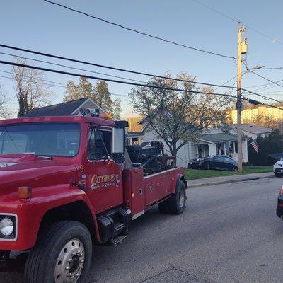 Winching Customer car that was stuck on hill