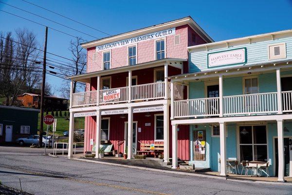 Exterior of the Meadowview Farmers' Guild and the Harvest Table.