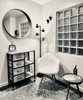 A cozy Moraga studio where skincare meets self-care, warm vibes, real results, and a glow you'll love.