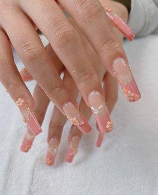 Posh Nails - Claremont