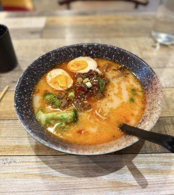 Angry Pao Pao regular spicy thick noodles