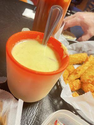 Cheesy asparagus soup