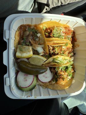 Victoria's Taquizas Food Truck