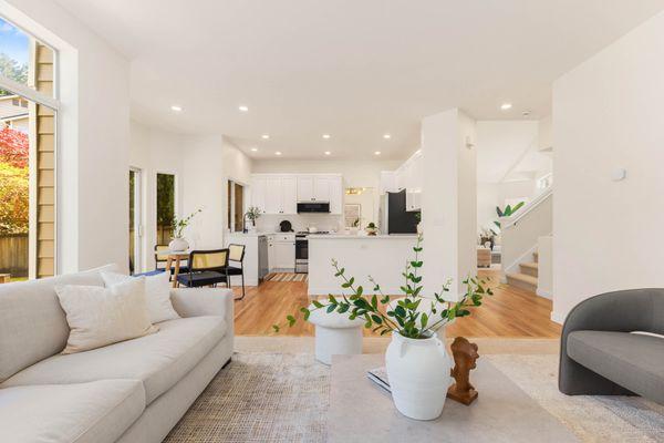 Sammamish Reno - PM/Design - Becca Locke, Staging - AVIA Home Staging, Photography - Peter Branchwater