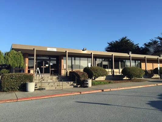 @DUI_DavidsonSF: Finished jury selection now on for day two of DUI trial in San Mateo County.