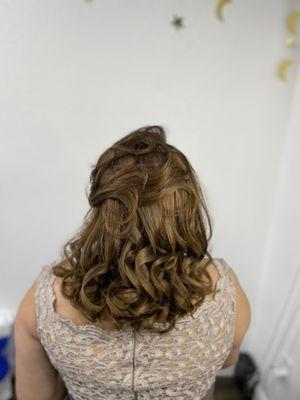 Elegant Beauty Salon