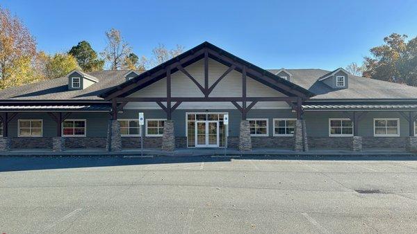 Stoney Creek Pet Lodge & Rehab Center