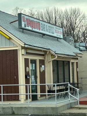 El Taquito Bar & Grill