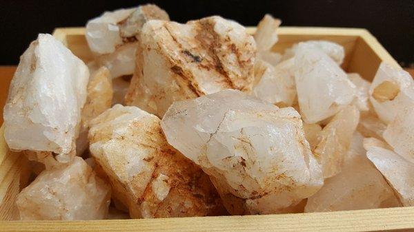 Raw hand-dug quartz