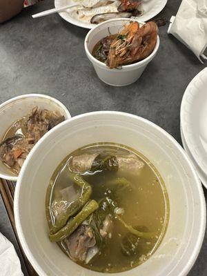 Sinigang na baboy( pork short ribs