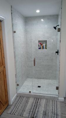 Apodaca's Glass & Door