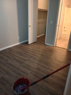 Pink Rocket Cleaners And Handy Services