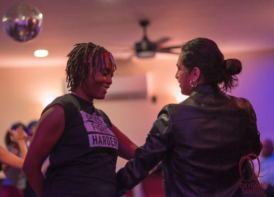 Oxygen Tango - Inglewood