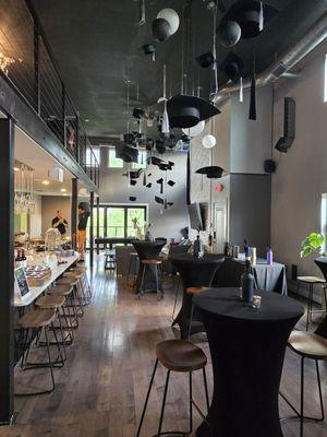 SIx One Way - Half A Dz The Other