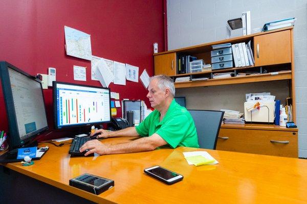 Akrosteam Carpet & Hard Surface Cleaning