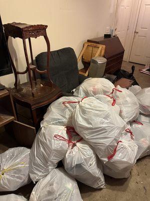 JJ's Hauling and Moving Services