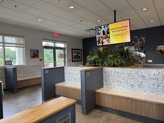 Lombard Veterinary Hospital