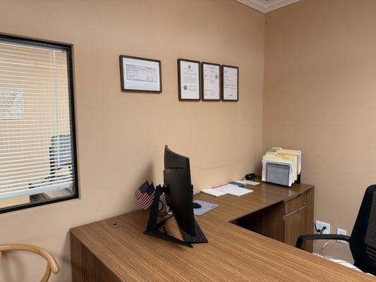 Yongxian Yang Immigration