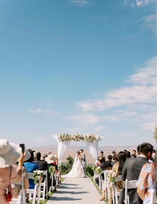 Ceremony aisle