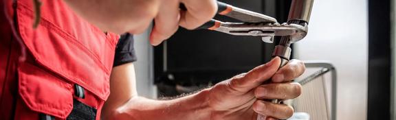 Davis & Sons Plumbing & Maintenance