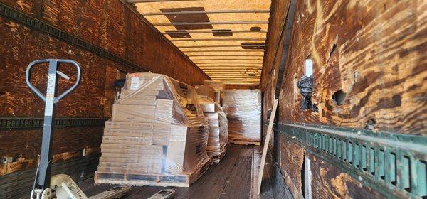 Hollywood Delivery Service