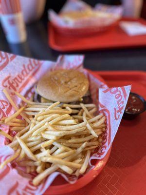 Freddy's Frozen Custard & Steakburgers