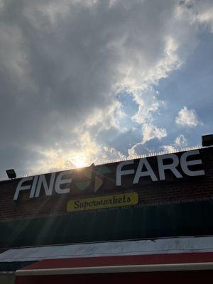 Fine Fare Supermarket