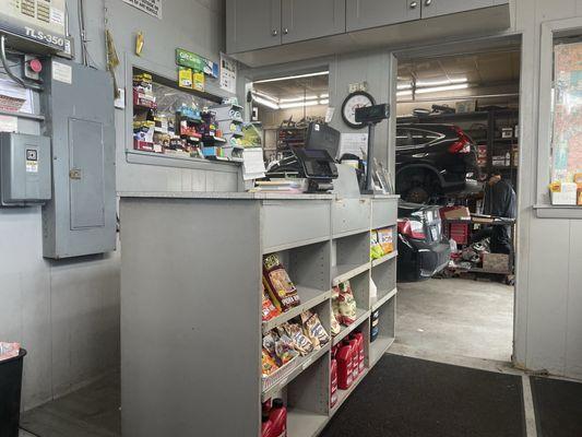 Landry's Automotive Service