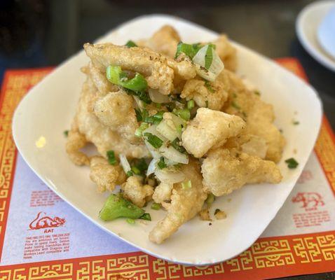 Deep Fried Fish w/ Spicy Salt. Huge portion. Could use more spicy salt. Very good!!