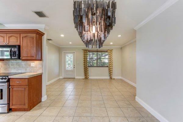 Sample of professional photograph I take for my clients selling their home.