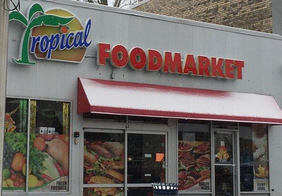 Tropical Super Market