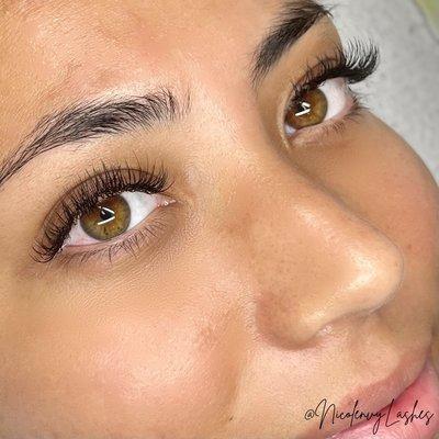 Nicolenvy Lashes