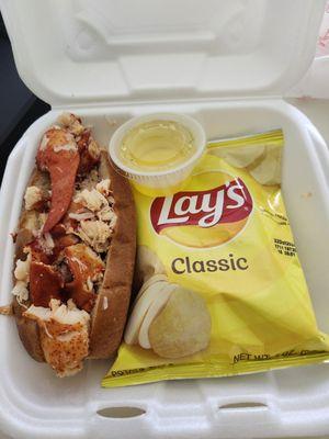 Lobster roll