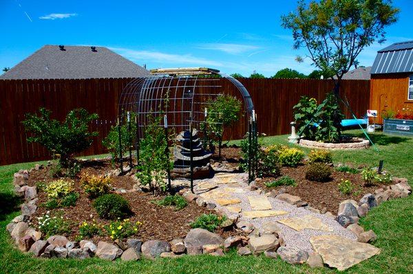 Monarch Tree & Landscaping Service