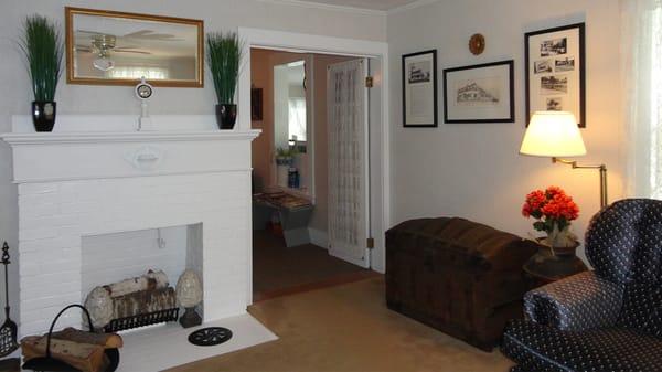 Maplewood Inn & Motel