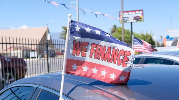 Looking to finance an auto loan? We can approve you today!