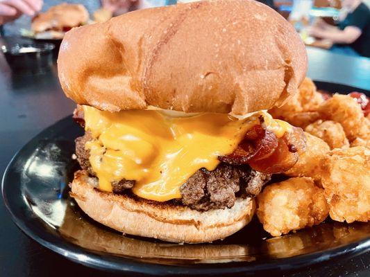 Bacon Cheeseburger
